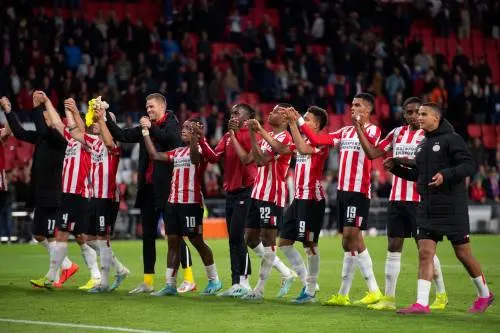 Viergever ziet PSV steeds meer een team worden