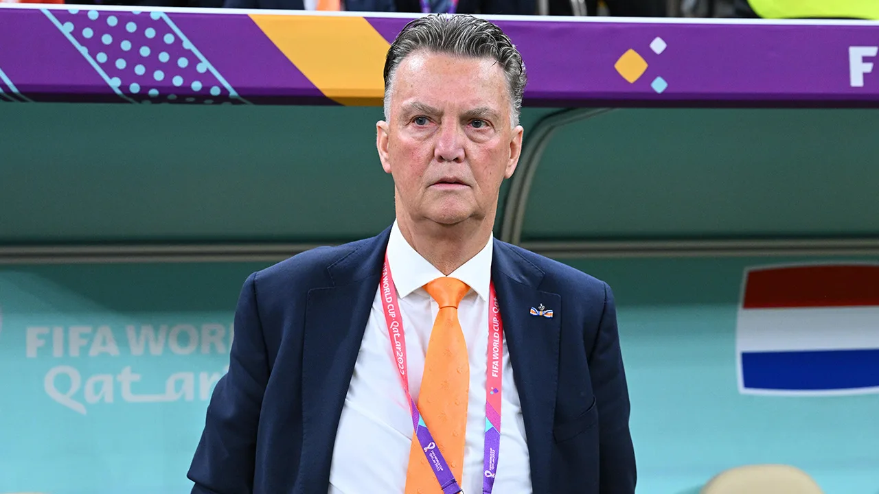 Duitse voetbalbond laat Van Gaal voorlopig links liggen en legt contact met Nagelsmann