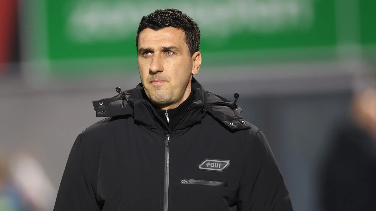 Maarten Martens per direct weg bij AZ