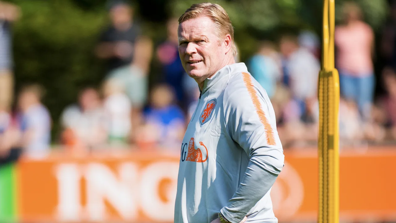 'Een rentree van Koeman bij Oranje zou na het WK een logische keuze zijn'