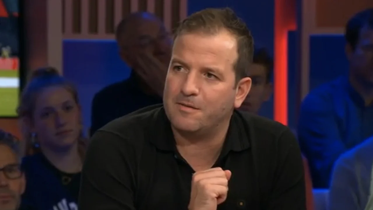 Van der Vaart: 'Ik ben heel erg bang voor degradatie van Ajax'