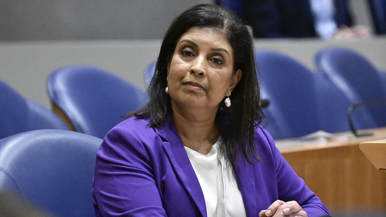 Staatssecretaris Paul (VVD) gaat namens kabinet naar verboden Pride-mars in Boedapest