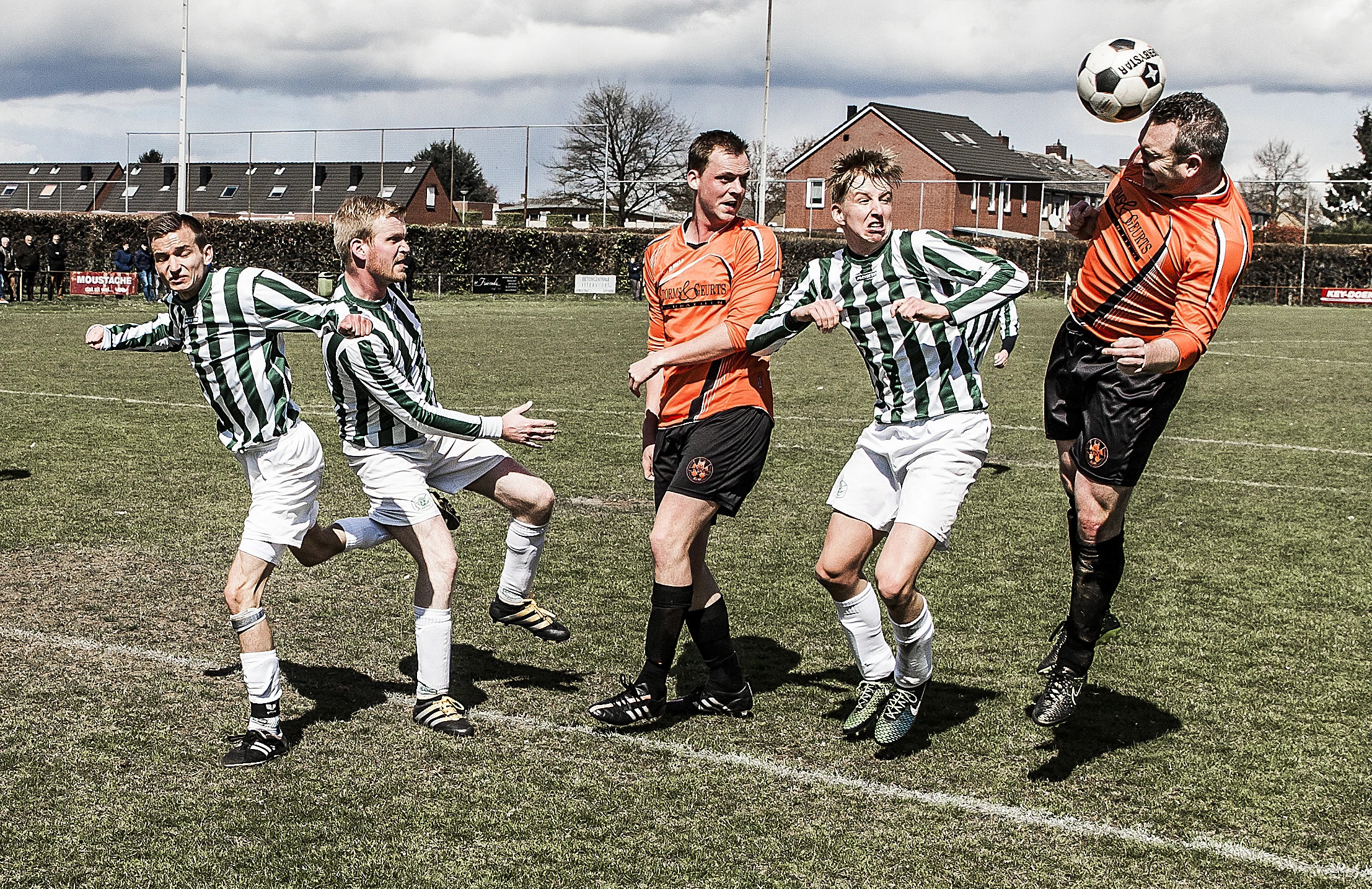 Speel jij in het slechtste amateur-elftal van Nederland? Meld je nu aan!