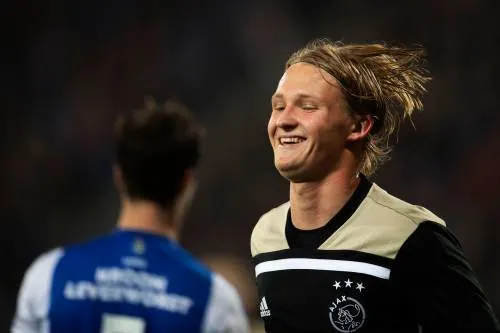 Dolberg keert terug bij Ajax