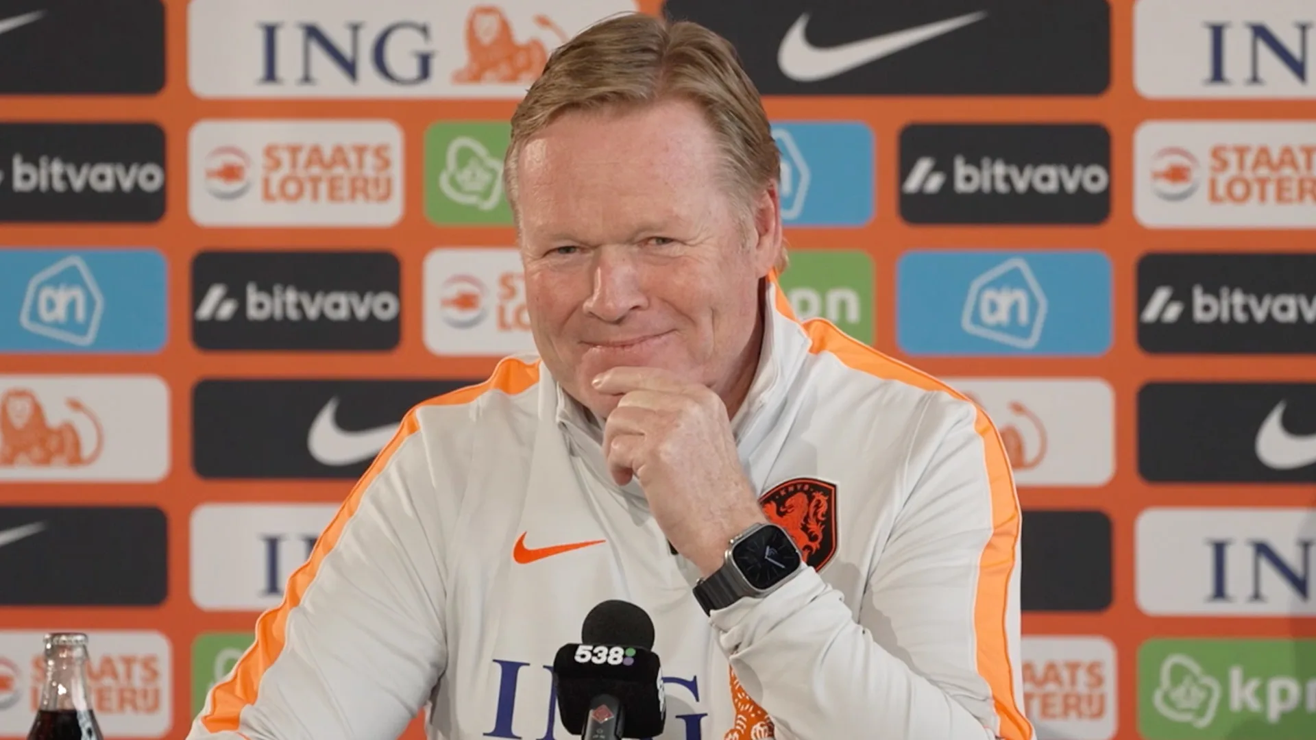 Ronald Koeman over locatie Oranjekamp tijdens het WK: 'Persoonlijk zat ik liever in…'
