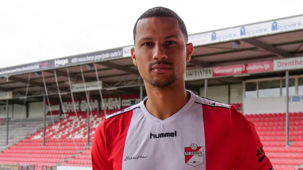 FC Emmen versterkt zich met Ricardo van Rhijn