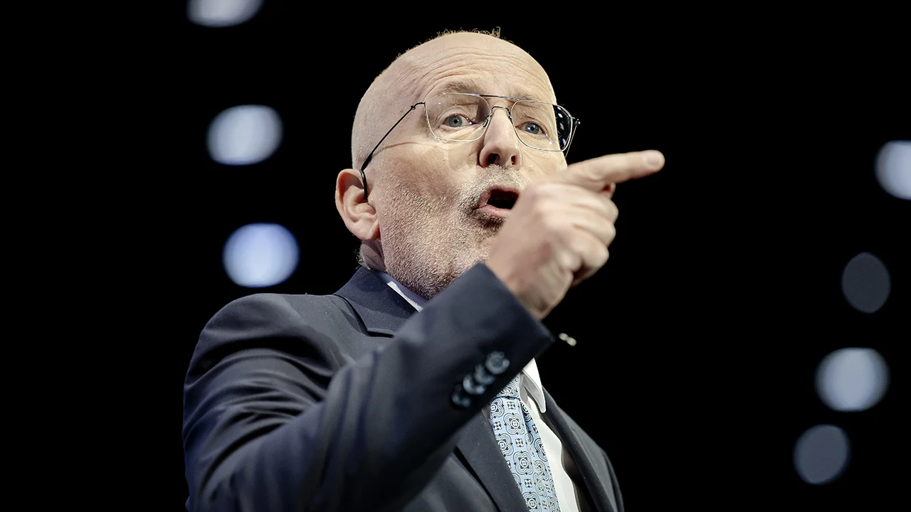 Timmermans weigert motie volledig wapenembargo Israël terug te nemen: 'Wij zijn geen gekkies!'