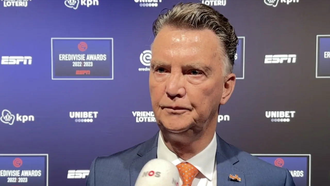 Van Gaal blikt terug op WK: 'Vooropgezet spel, Messi moest wereldkampioen worden'