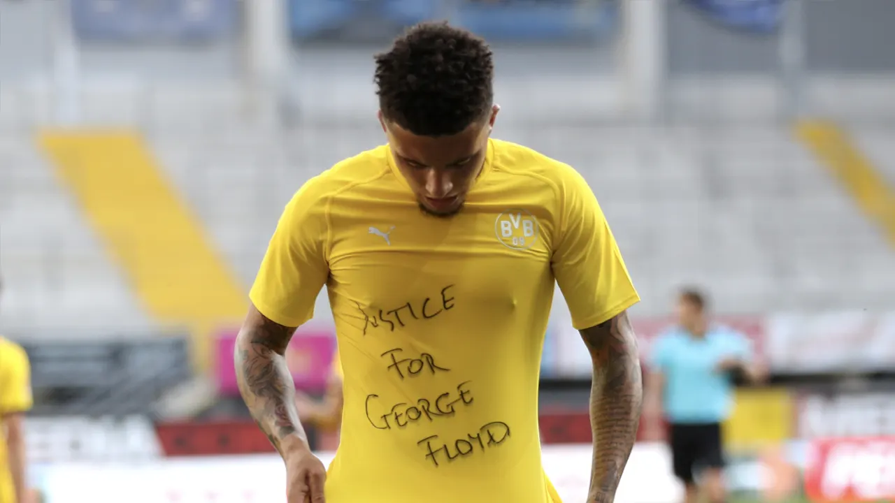 Sancho scoort driemaal voor Dortmund en brengt eerbetoon aan George Floyd
