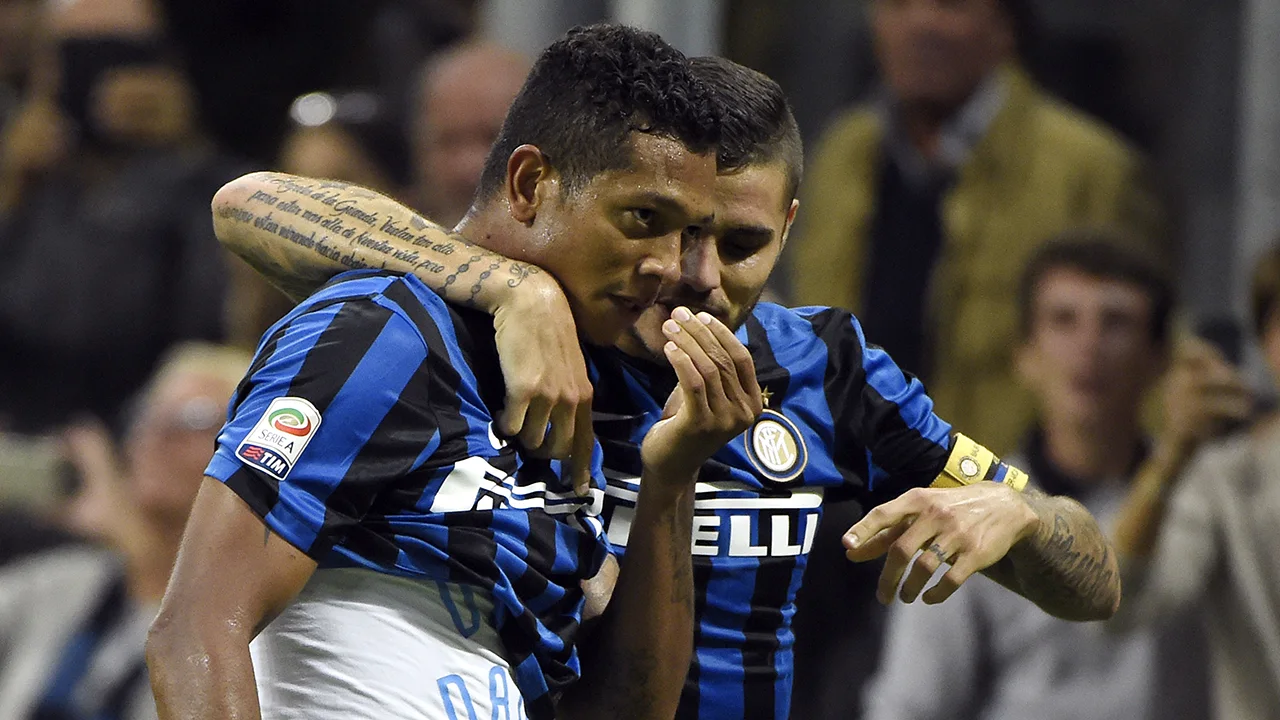 VIDEO: Voormalig Inter-speler Guarín gearresteerd na ruzie met zijn ouders