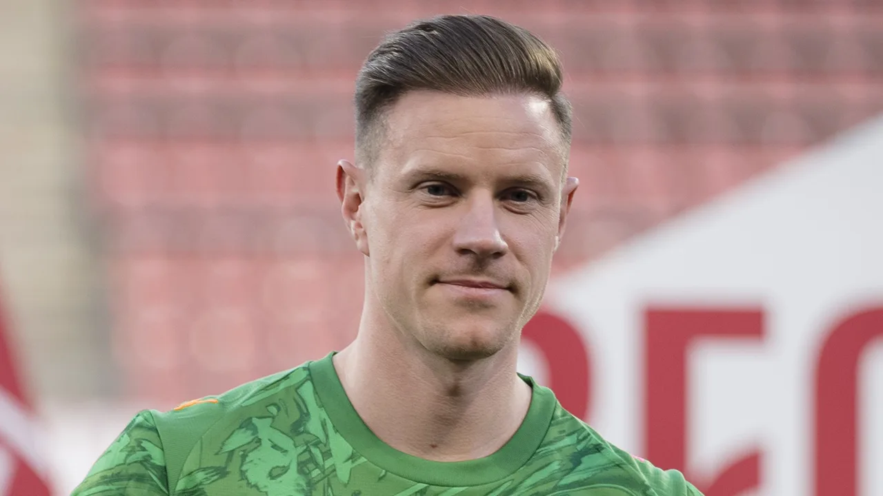 Officieel: Ajax presenteert Marc-André ter Stegen als nieuwe doelman