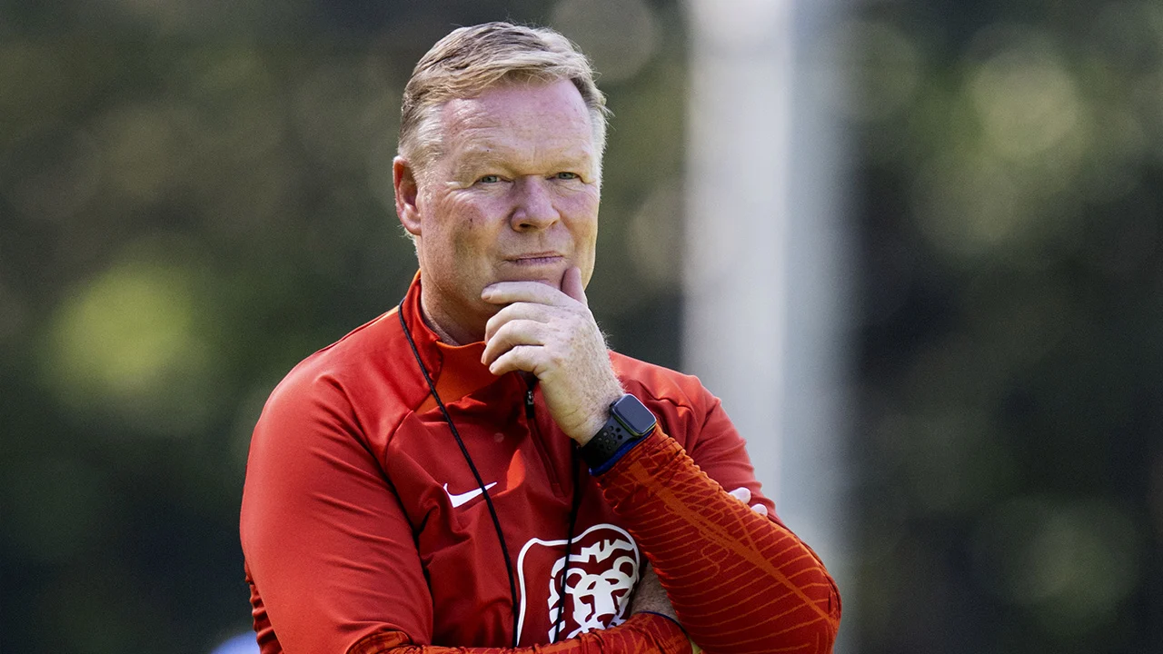 Koeman ziet ook Berghuis afhaken en roept speler uit Jong Oranje op