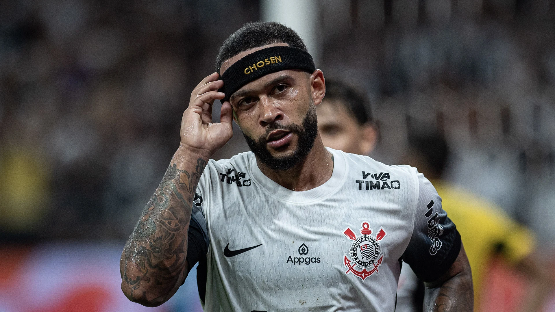 Memphis geeft duidelijk signaal af aan Koeman: doelpunt en assist voor Corinthians