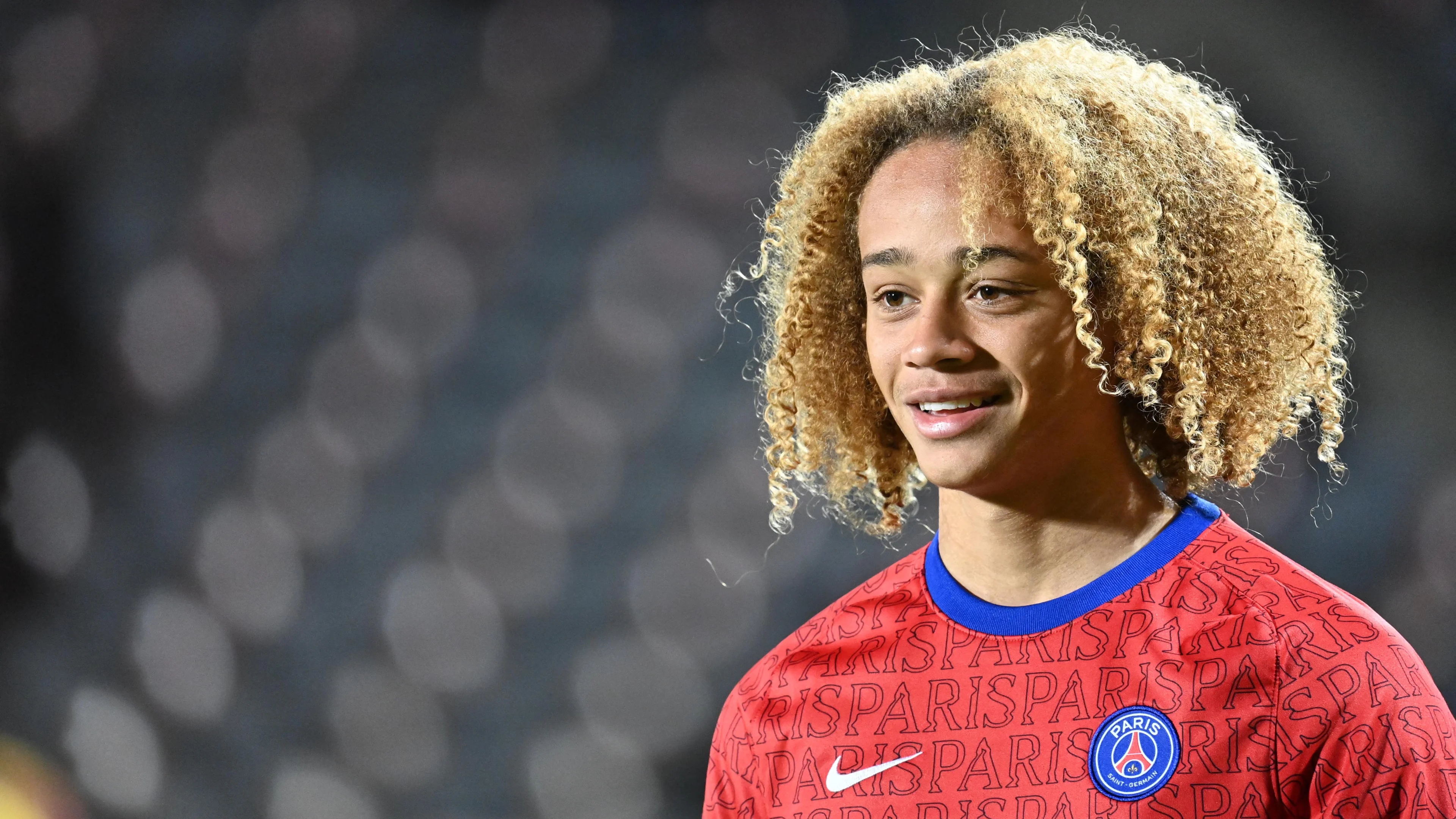 Xavi Simons kan vanavond officiële debuut maken voor PSG 