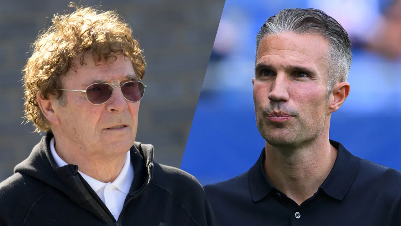 Van Hanegem ergert zich aan Van Persie: 'Wat een gelul allemaal, het lijkt wel een kleuterklas!'