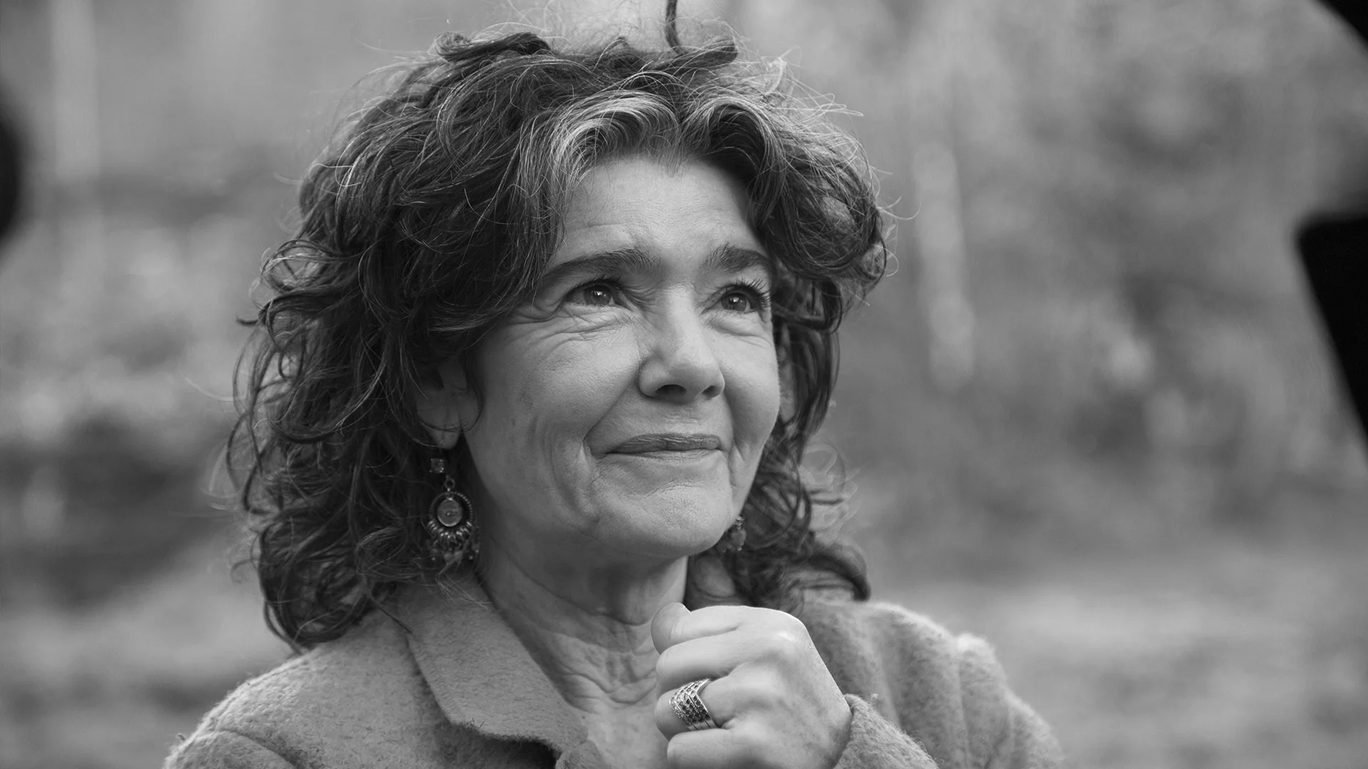 Tune Sinterklaasjournaal te horen vanaf kerktoren Winterswijk voor overleden Dieuwertje Blok