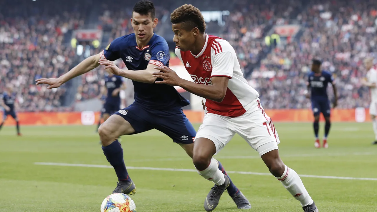 'Italiaanse wonderploeg Napoli denkt aan Neres bij vertrek van Lozano'