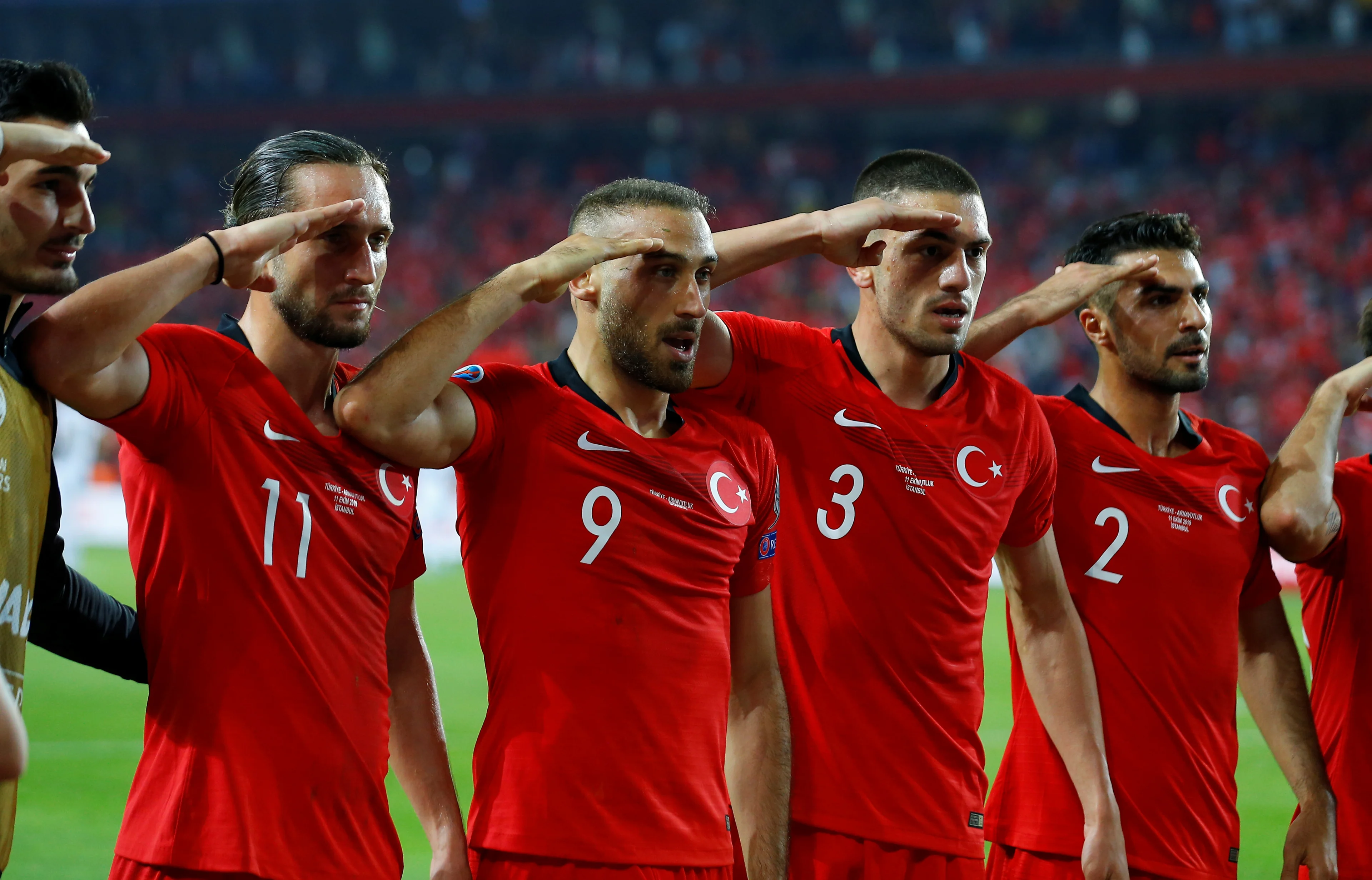UEFA onderzoekt militair saluut Turks elftal