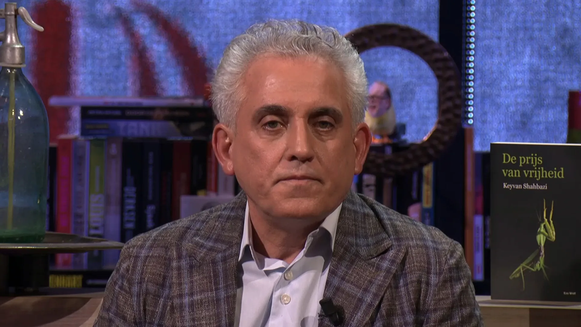 Keyvan Shahbazi over protesten in Iran: ‘De gehele bevolking is dit regime spuugzat'