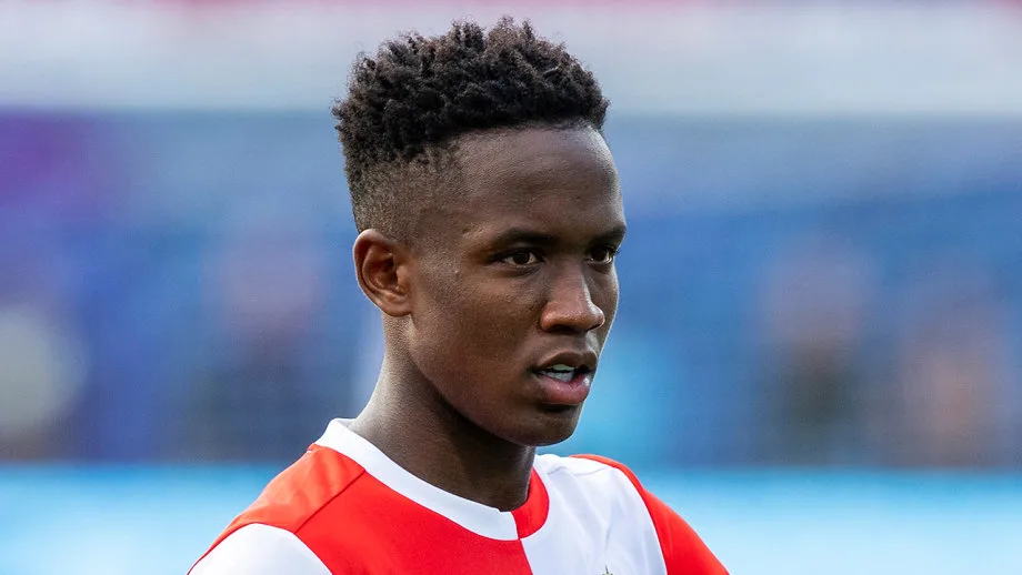 Sinisterra verlengt contract bij Feyenoord tot 2024