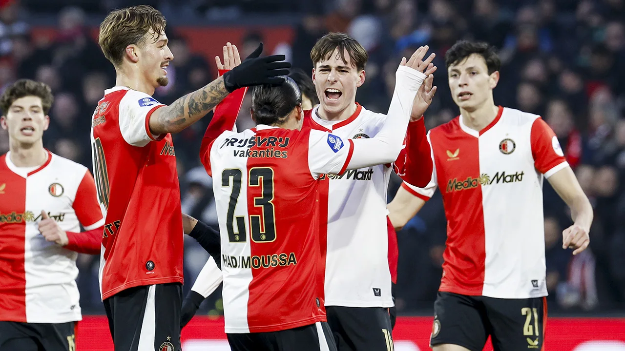Feyenoord herovert tweede plek met eerste competitiezege van het jaar
