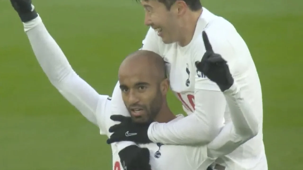 VIDEOGOAL: Lucas Moura verschalkt Tim Krul met weergaloze knal