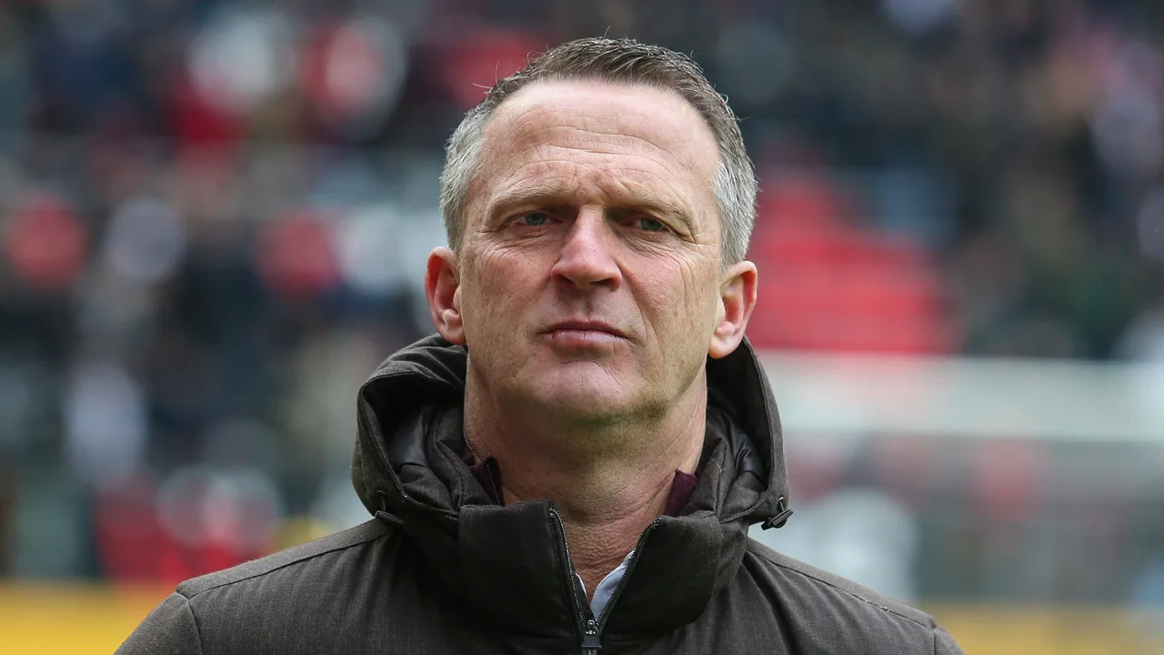 Genk met tien man niet langs Gent