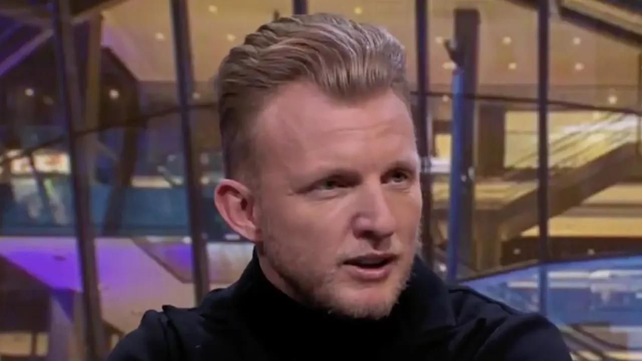 Kuyt verrast Ziggo-kijker met nieuwe coupe