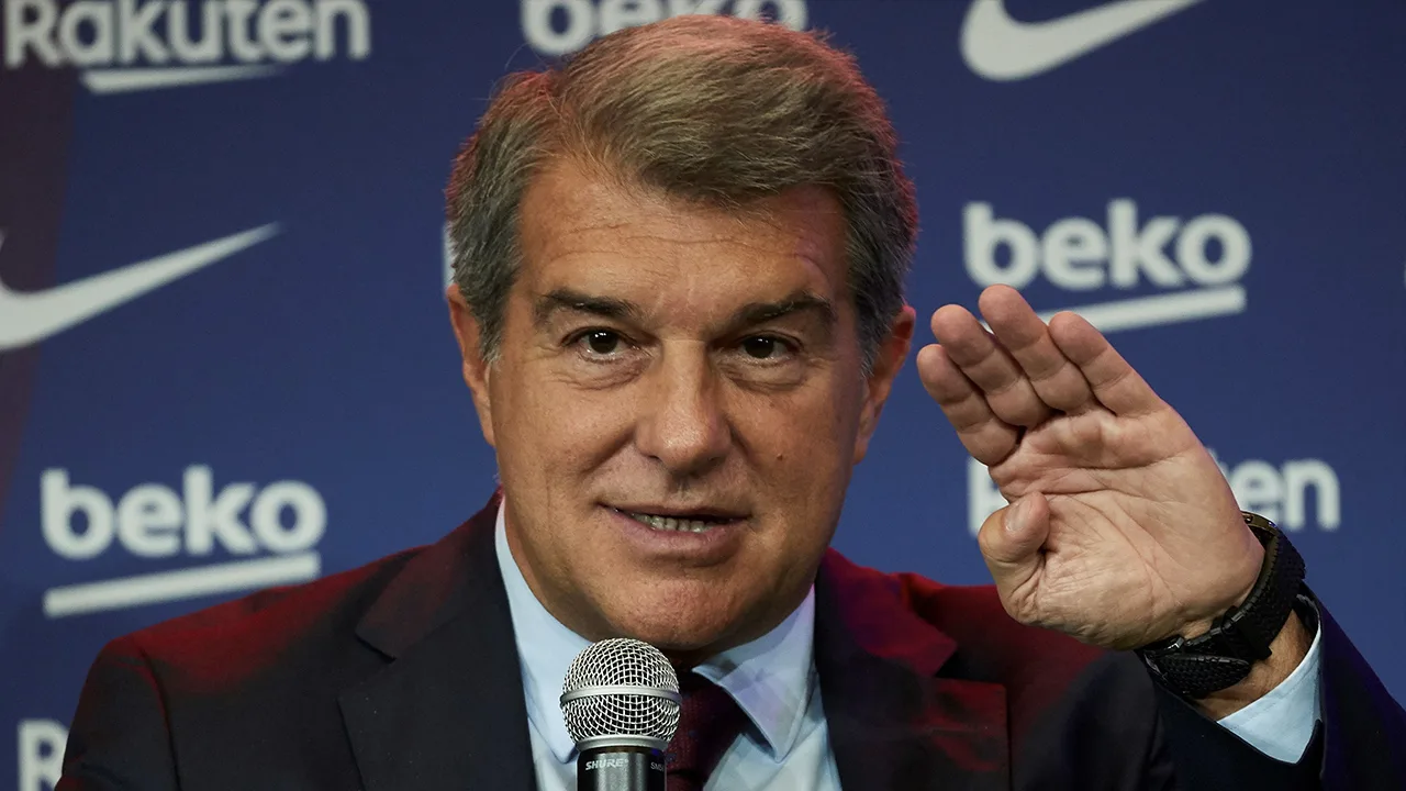 'Laporta overstag: Barça verkoopt titelrechten van historisch Camp Nou aan streamingdienst'
