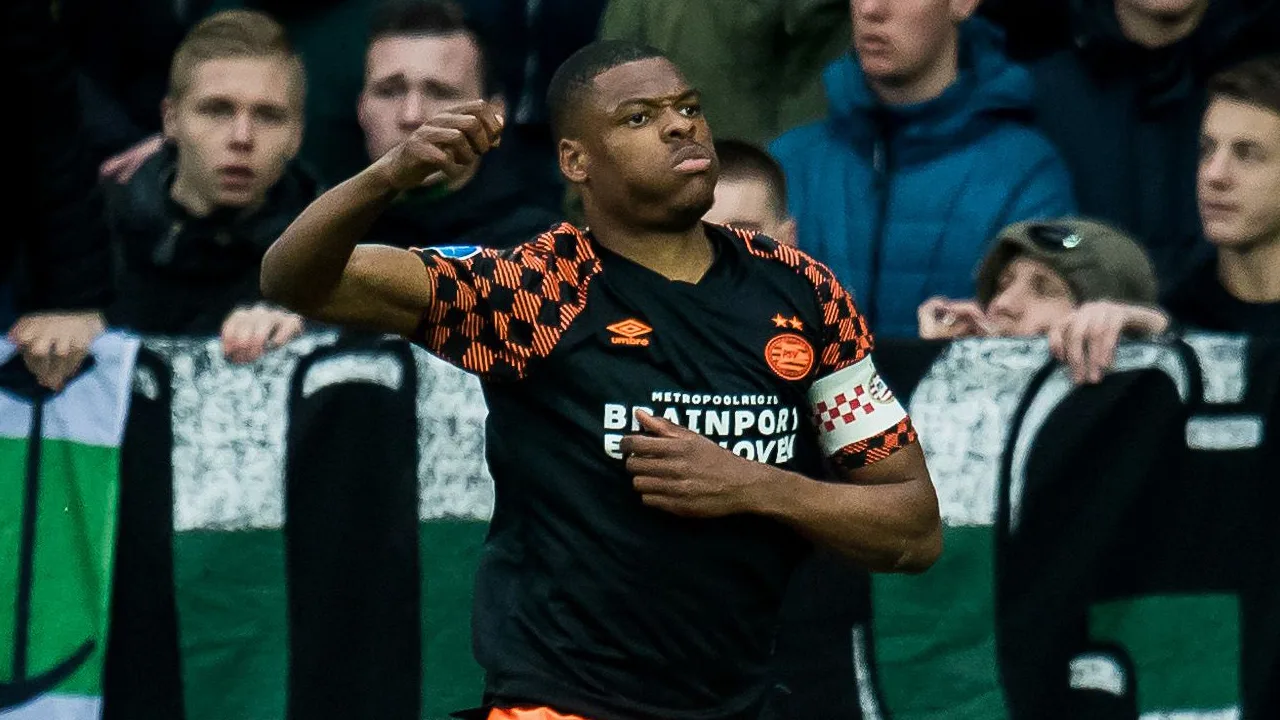 'AC Milan wil zich versterken met PSV-captain Dumfries'