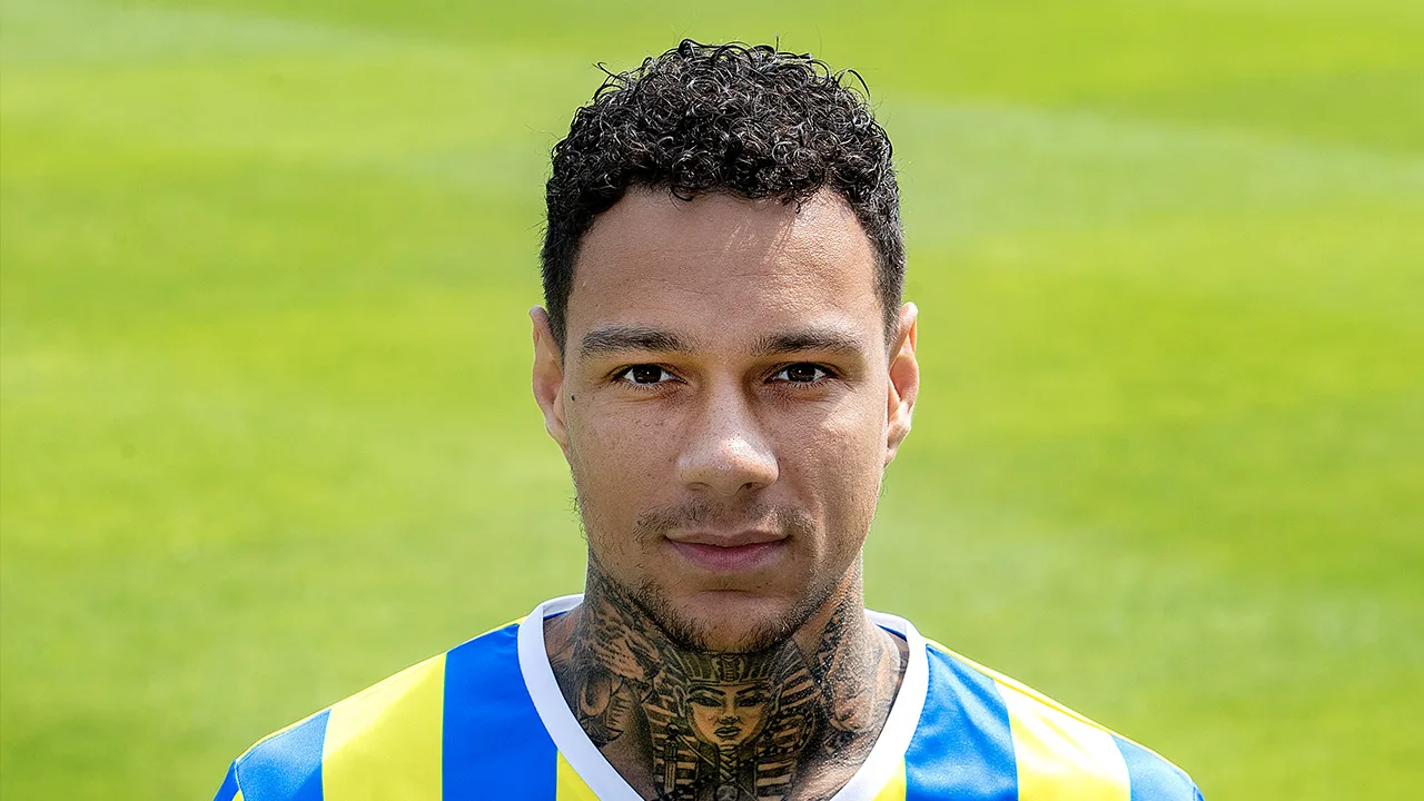 Van der Wiel openhartig over mentale problemen: 'Paniekaanvallen en angstgevoelens'