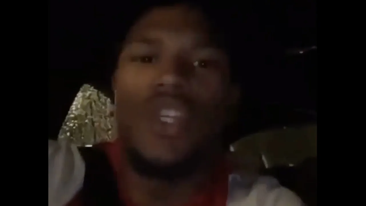 VIDEO: Vitesse-aanvaller gespot in een shirt van Ajax