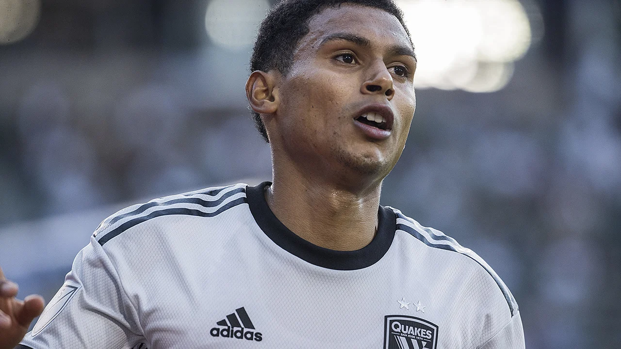 López wil met Feyenoord naar de Champions League: 'Ik wil prijzen winnen met deze club'