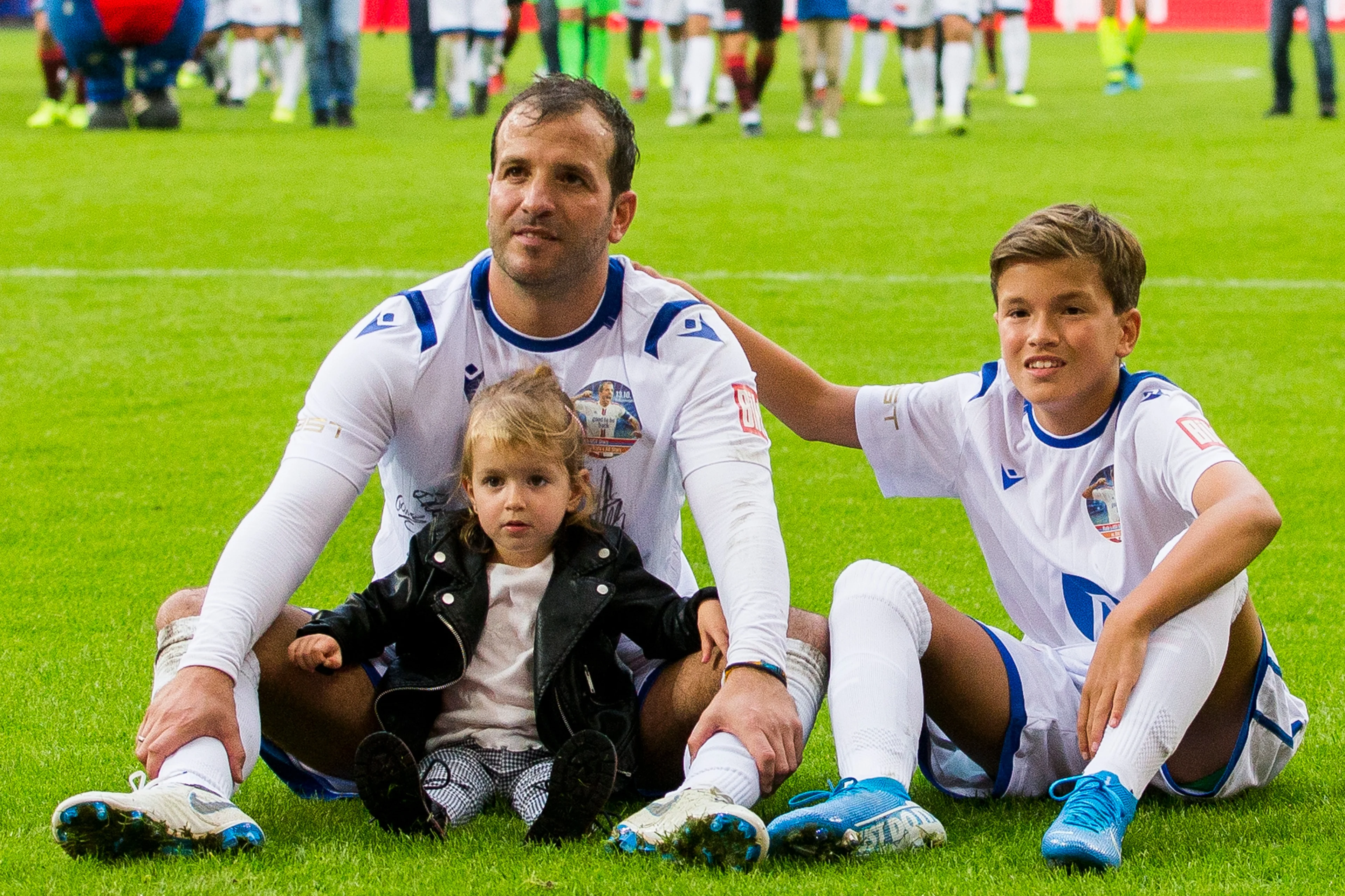 Carrièreswitch: Van der Vaart gaat kinderboek schrijven