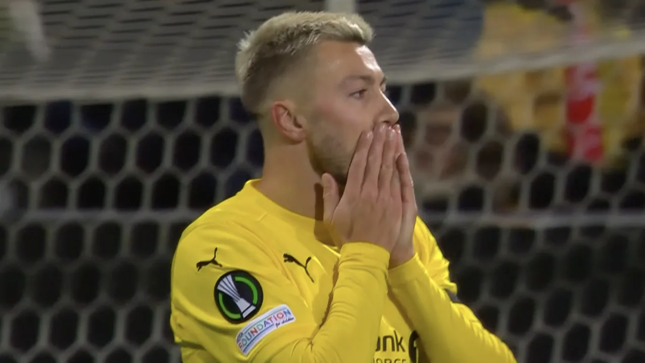 KANS: Bodø/Glimt dichtbij gelijkmaker, Brobbey moet gewisseld worden