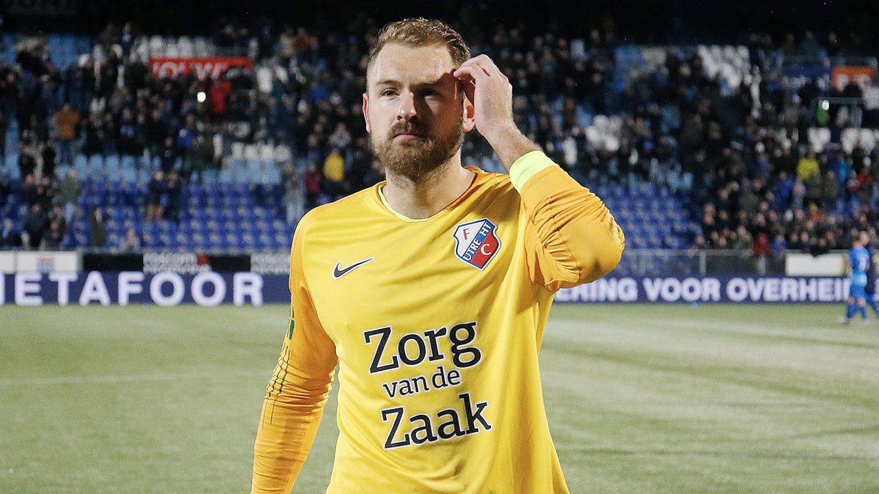 Zoet krijgt volle laag na debuut bij Utrecht: 'Wat is hij allemaal aan het doen?!'