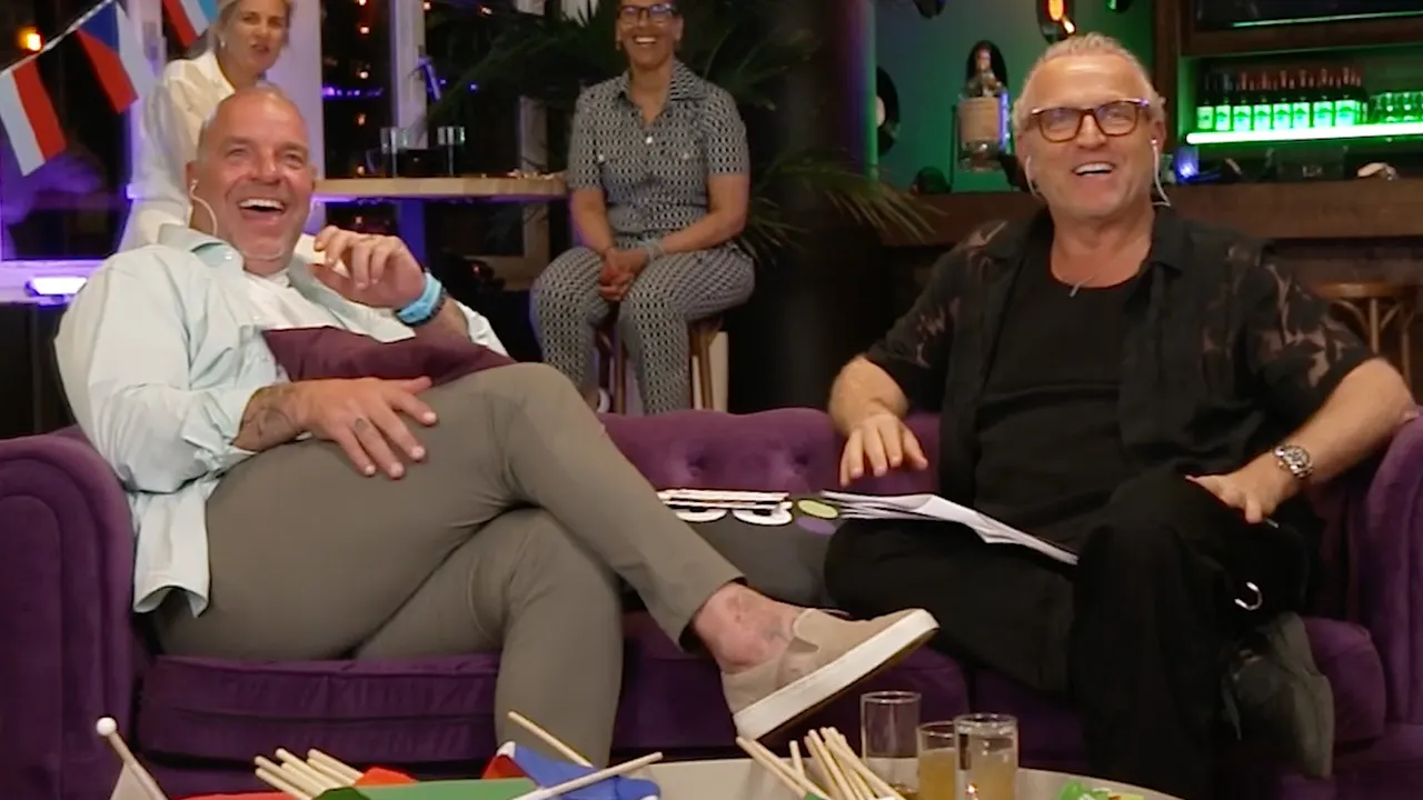 Luister hier naar het commentaar van Gordon en Andy van der Meijde bij het Songfestival