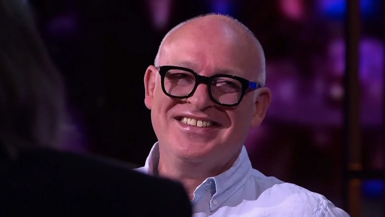 René wil meedoen aan 'kutprogramma': 'Lekker een uur horen hoe goed ik ben'