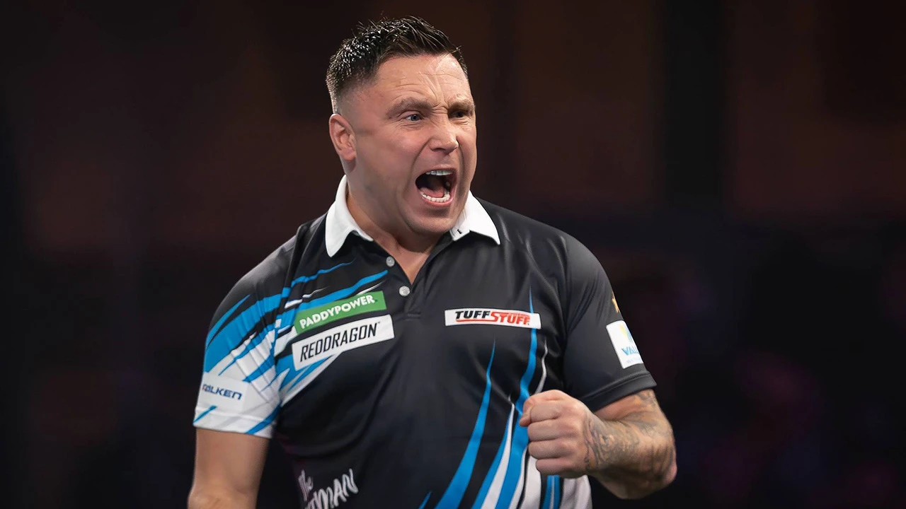 Oud-wereldkampioen Price als eerste naar kwartfinales WK darts