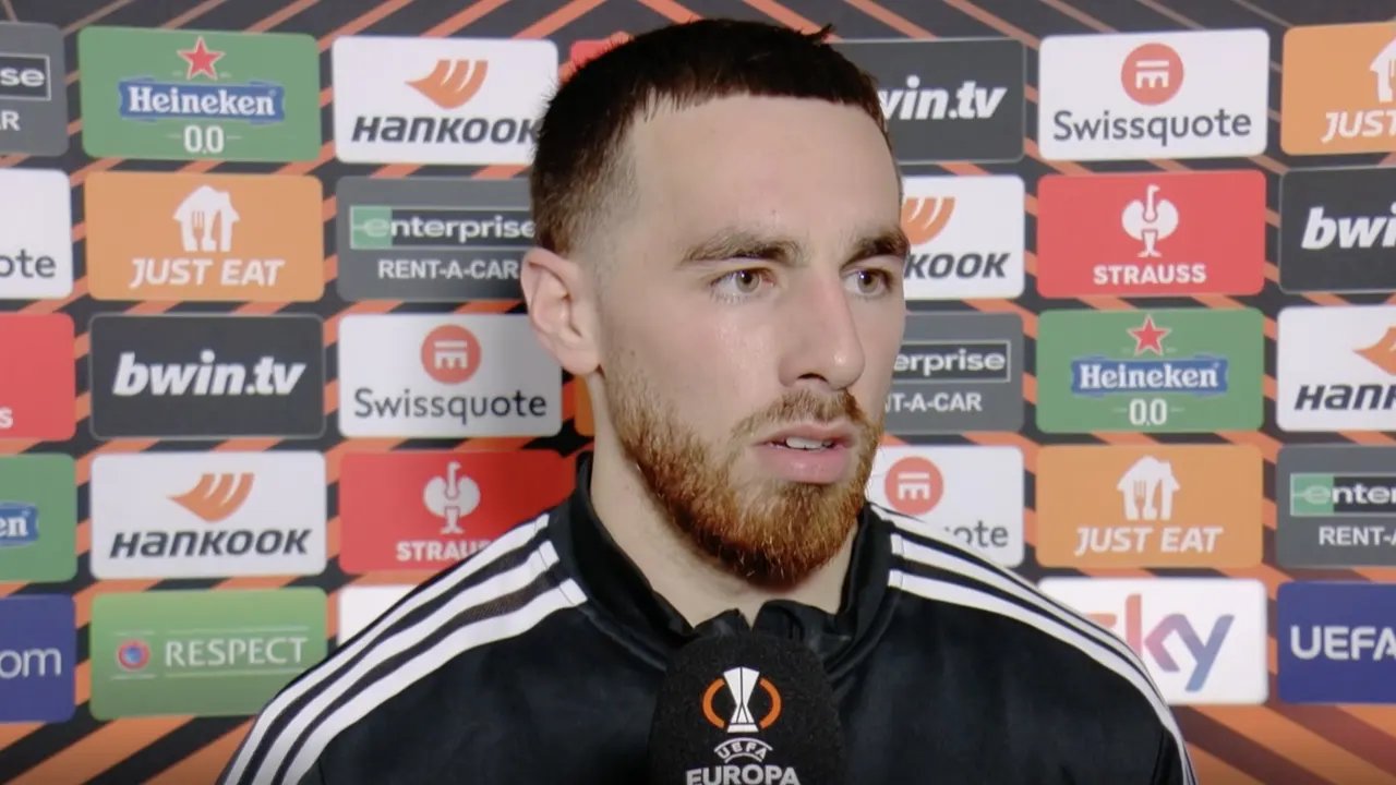 Kökcü trots op Feyenoord: 'Maar op sommige momenten waren zij iets beter'