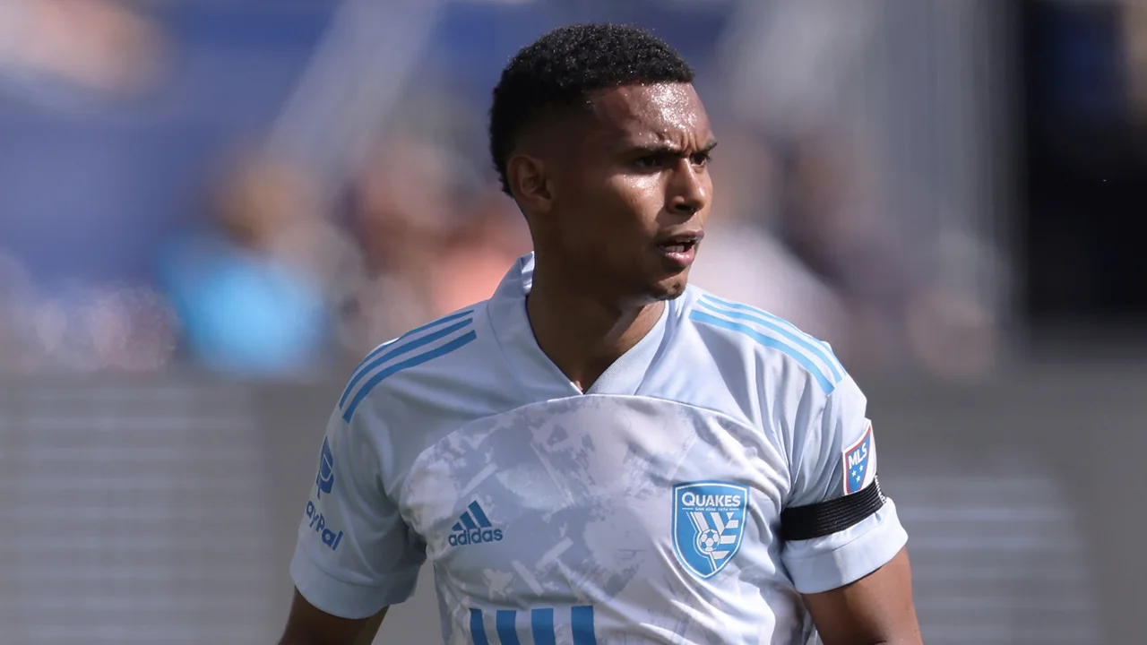 Feyenoord heeft opvolger van Tyrell Malacia binnen