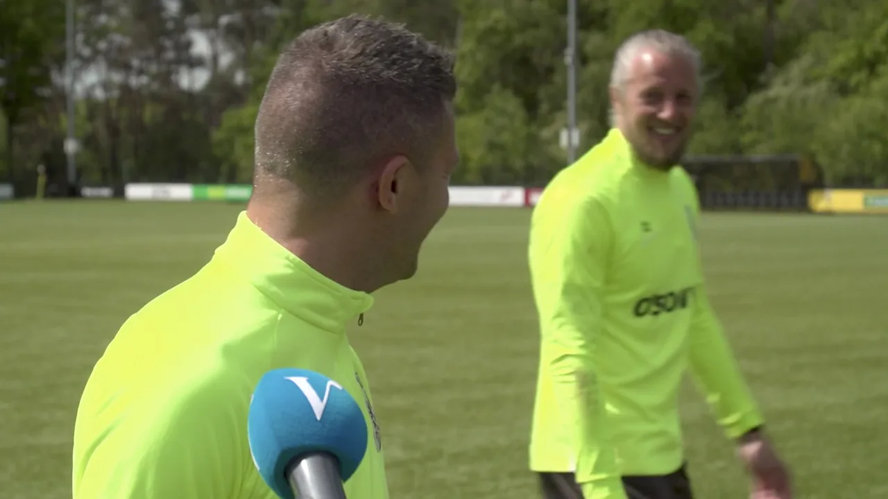 Pasveer knipt knot af als Linssen bij Vitesse blijft