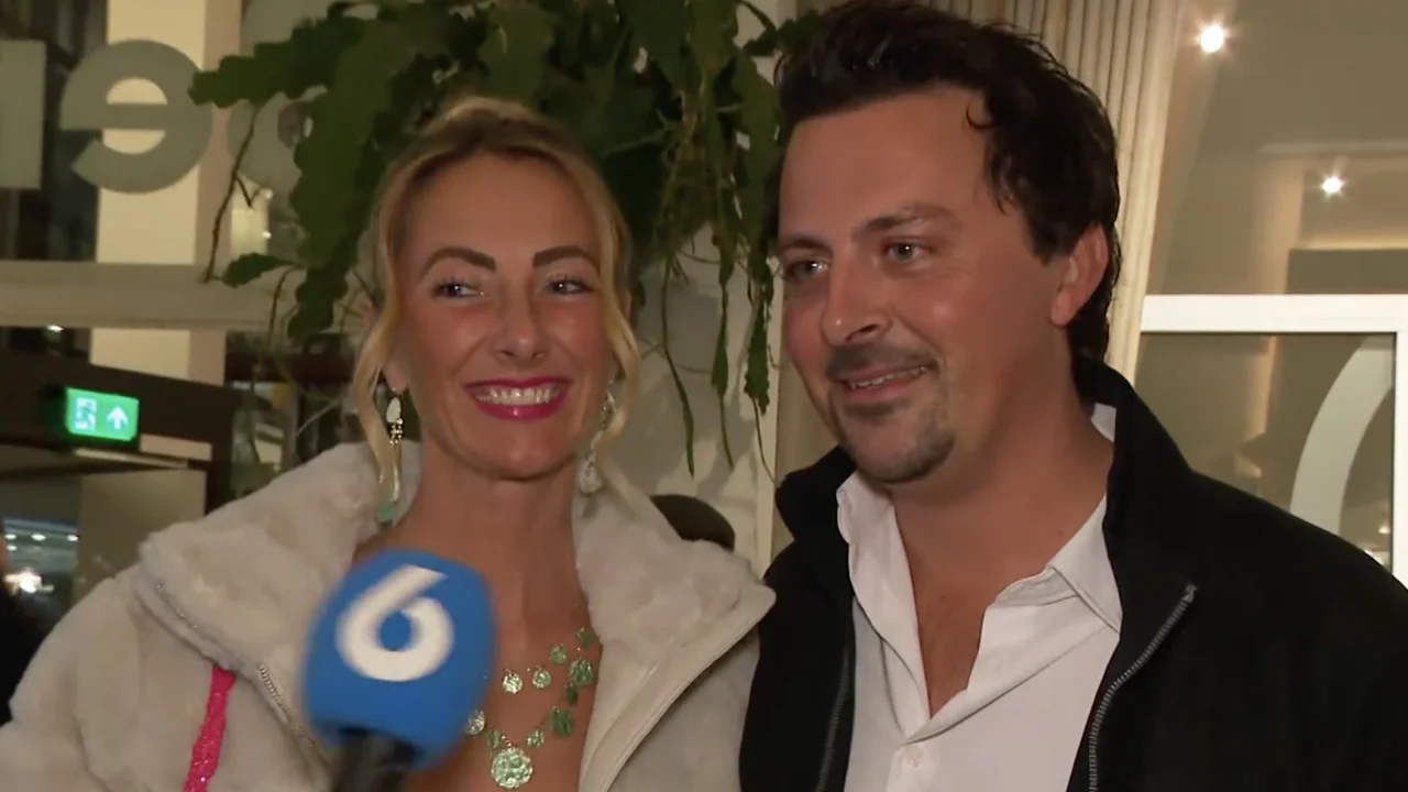 Video: Mike Hansler voor het eerst samen op de rode loper met nieuwe vriendin Veerle