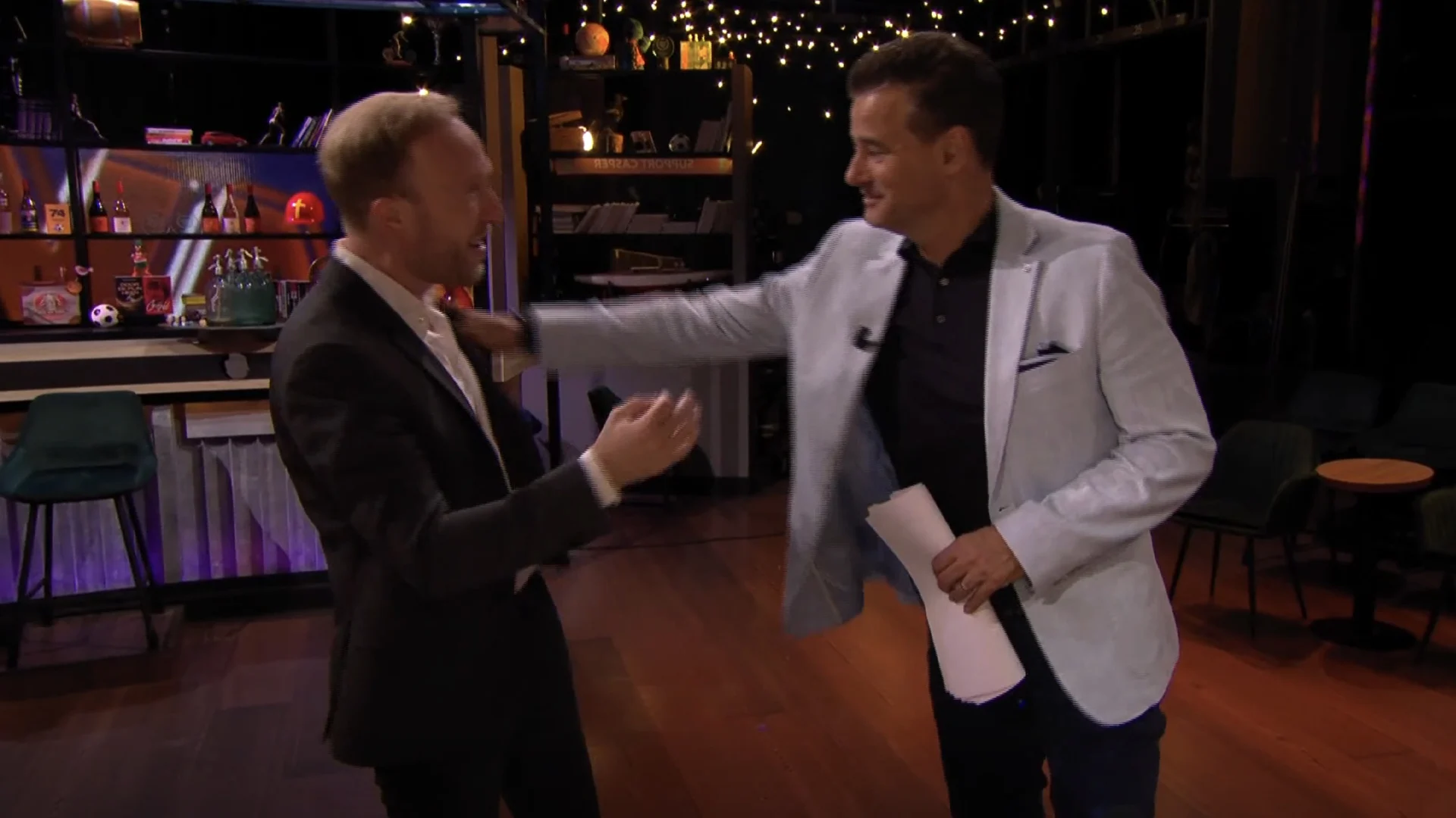 Wilfred tegen Raymond Mens: ‘Waarom doe je dat? Wat is dat voor gekke gewoonte?!’