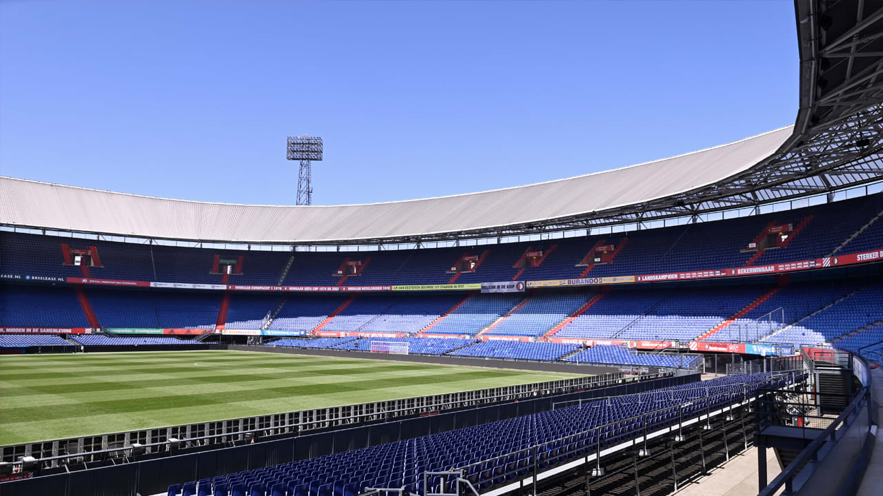 'Feyenoord sluit recorddeal van 50 miljoen euro met Britse kledingsponsor'