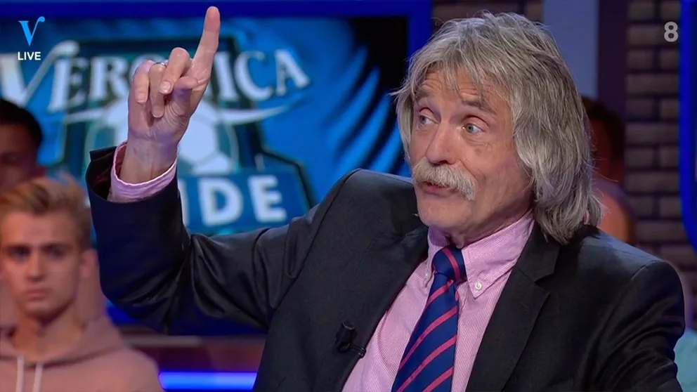 Johan duidelijk: 'Er moeten ook camera's in de kleedkamer'