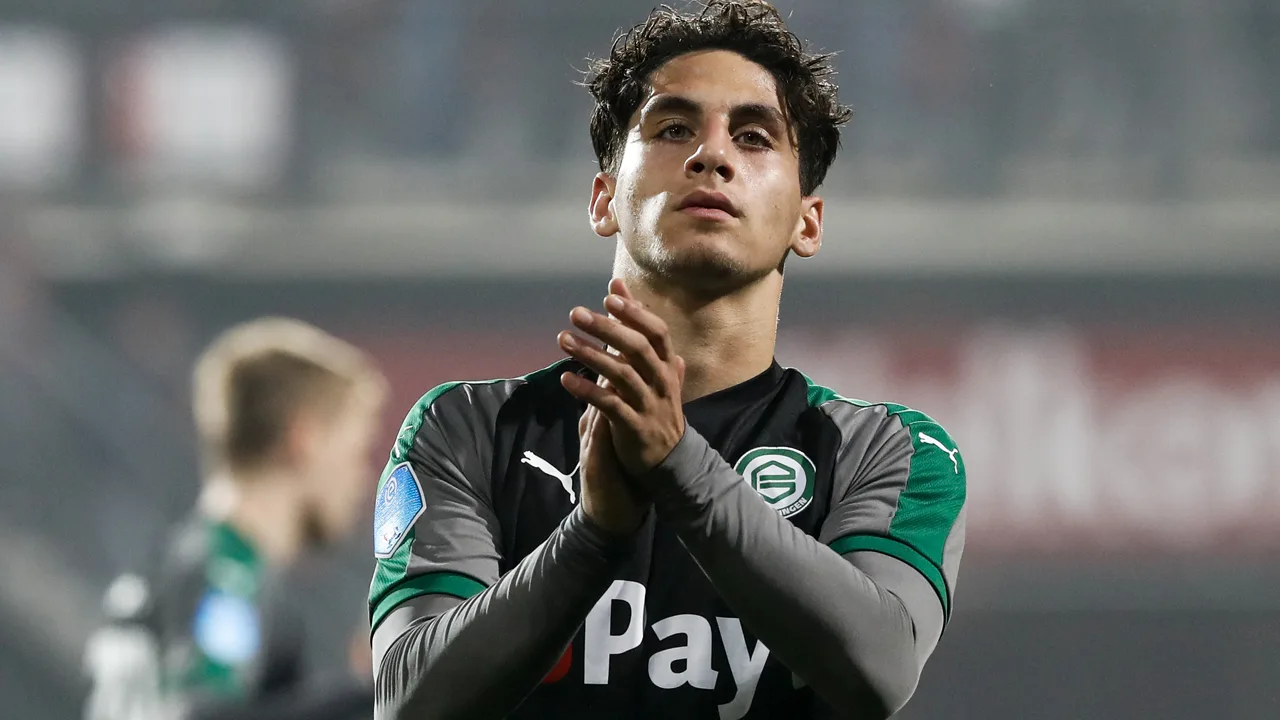 'Reis maakt droomtransfer van Groningen naar Barcelona'