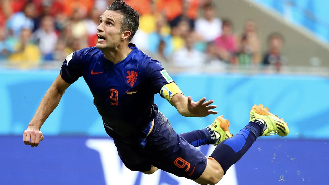 'Van Persie hoort thuis in het rijtje Van Basten, Gullit en Bergkamp'