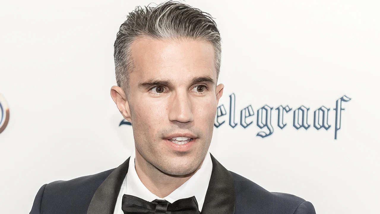 Van Persie is verbaasd: 'Ik heb dat nooit eerder in mijn leven bij een ploeg gezien'