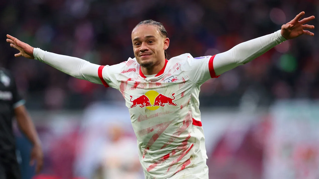 RB Leipzig neemt Xavi Simons voor 50 miljoen euro definitief over van PSG